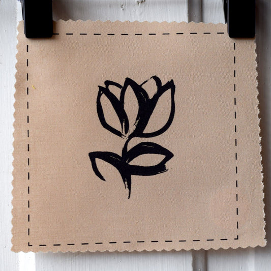 Millicent Mini Flower