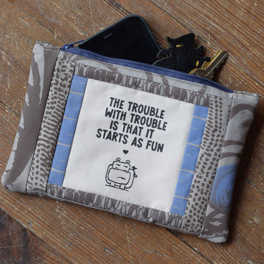 Make a Simple Salty Square Zipper Pouch