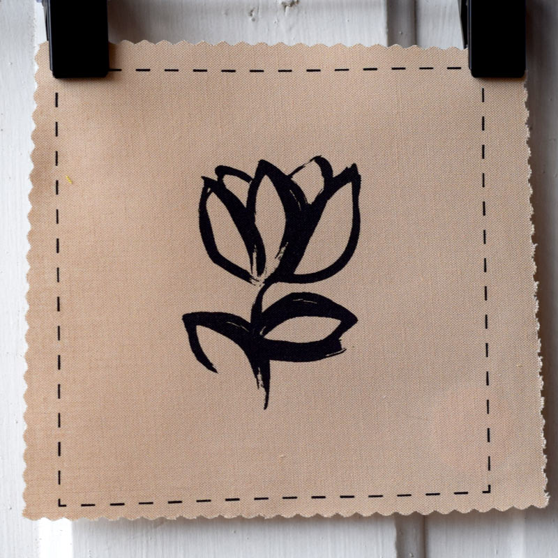Millicent Mini Flower